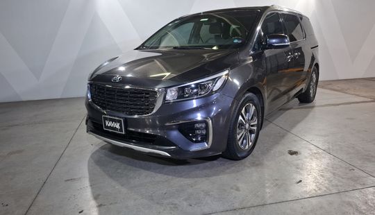 Kia • Sedona