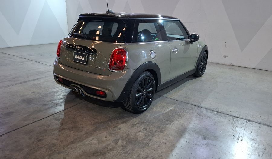 Mini Cooper S 2.0 COOPER CHILI DCT Hatchback 2020