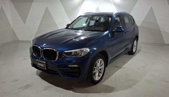 2019 • 111,159 km • Automático