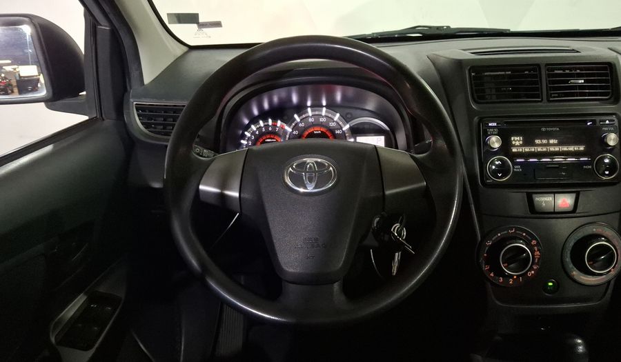Toyota Avanza 1.5 LE AT Minivan 2017