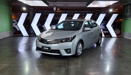 Toyota • Corolla
