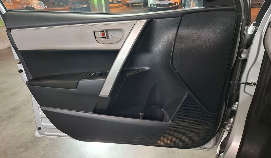 Toyota Corolla 1.8 XEI Sedan 2015