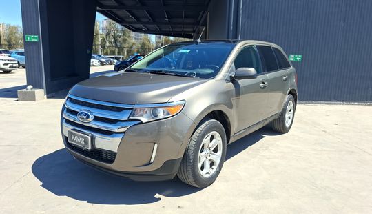 Ford • Edge