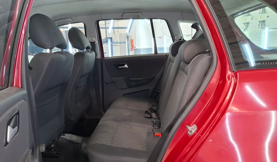 Volkswagen Suran 1.6 COMFORTLINE Wagon 2016