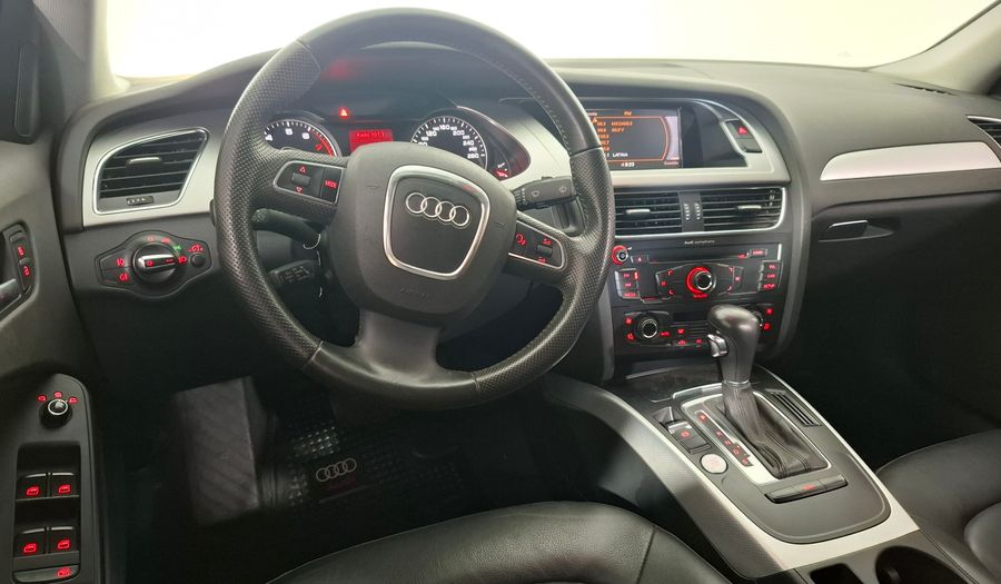 Audi A4 2.0 TFSI MULTITRONIC AMBITION Sedan 2012