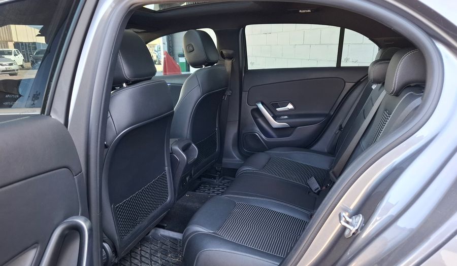 Mercedes Benz Clase A 1.3 A200 PROGRESSIVE 163 AT Hatchback 2023
