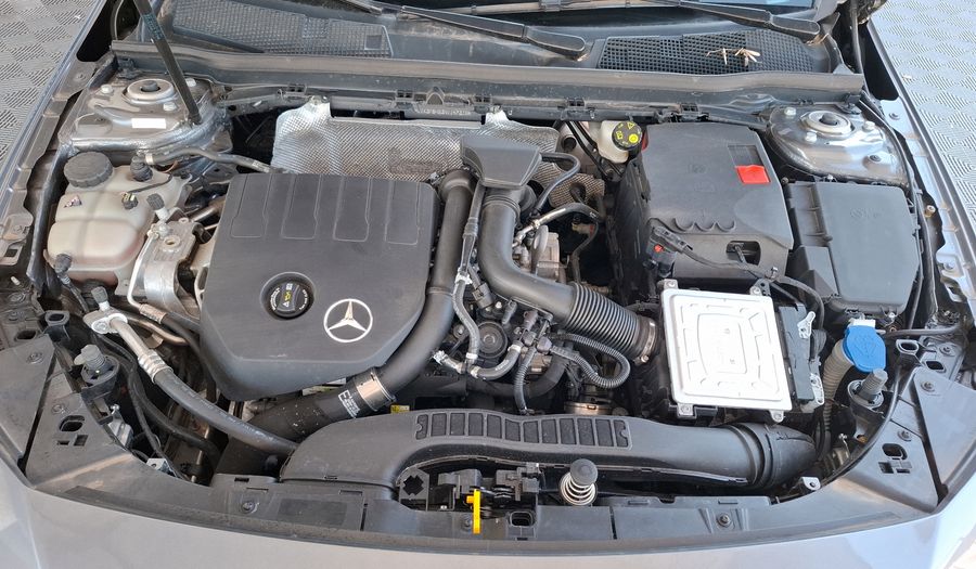 Mercedes Benz Clase A 1.3 A200 PROGRESSIVE 163 AT Hatchback 2023