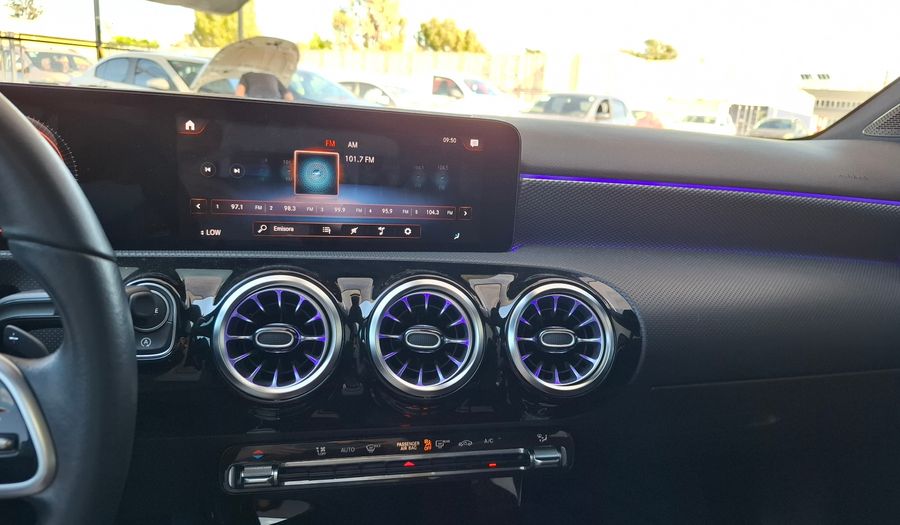 Mercedes Benz Clase A 1.3 A200 PROGRESSIVE 163 AT Hatchback 2023