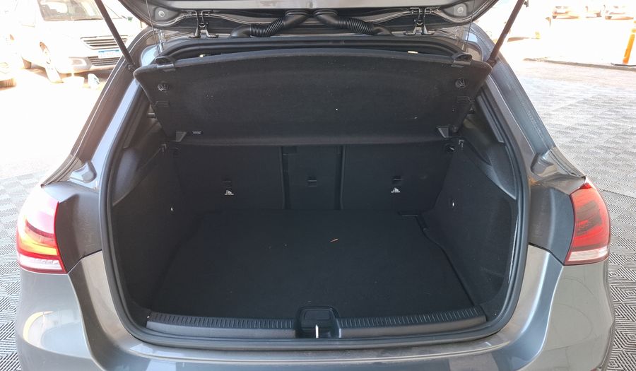 Mercedes Benz Clase A 1.3 A200 PROGRESSIVE 163 AT Hatchback 2023
