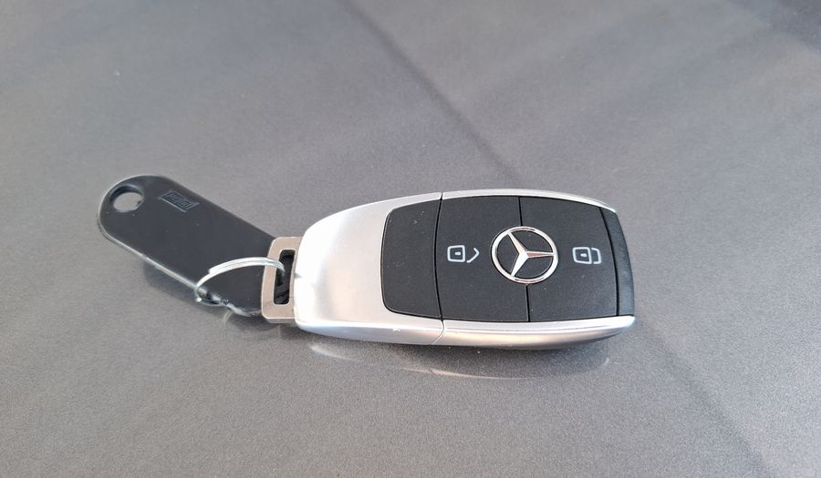 Mercedes Benz Clase A 1.3 A200 PROGRESSIVE 163 AT Hatchback 2023