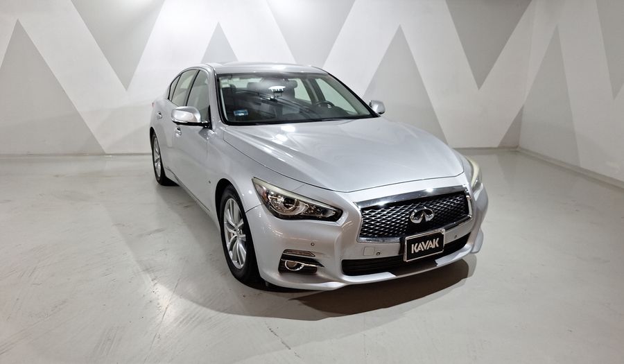 Infiniti Q50 3.7 SEDUCTION AT Sedan 2015