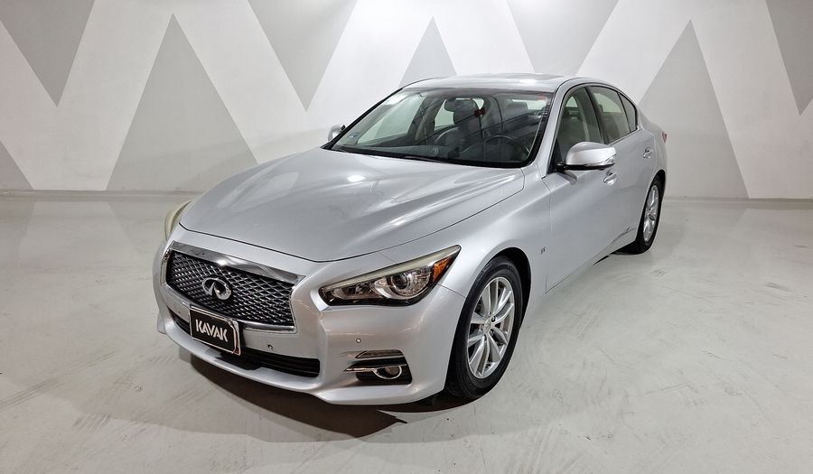 Infiniti Q50 3.7 SEDUCTION AT Sedan 2015