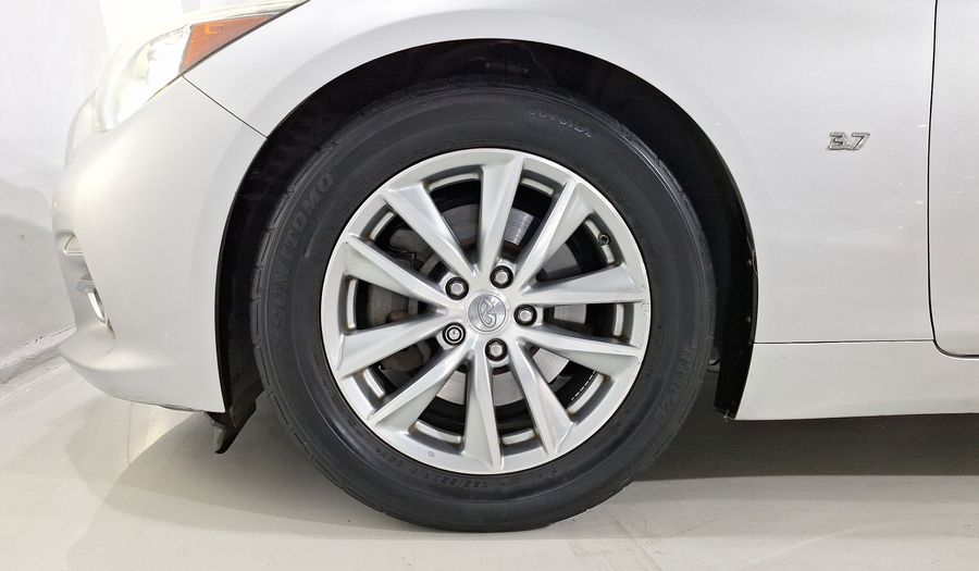 Infiniti Q50 3.7 SEDUCTION AT Sedan 2015