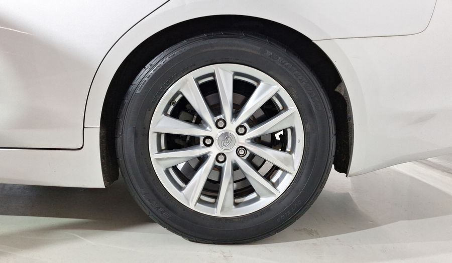 Infiniti Q50 3.7 SEDUCTION AT Sedan 2015