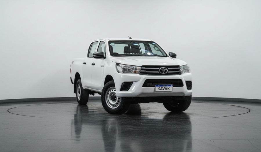 Toyota Hilux 2.4 TDI DX 4WD C/D Pickup 2024