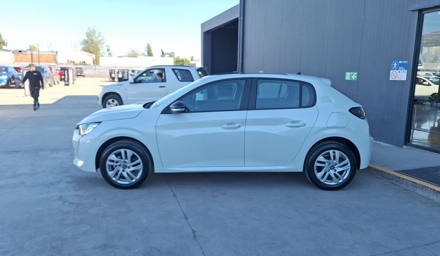 Peugeot 208 1.2 PURETECH 75 HP STYLE Hatchback 2024