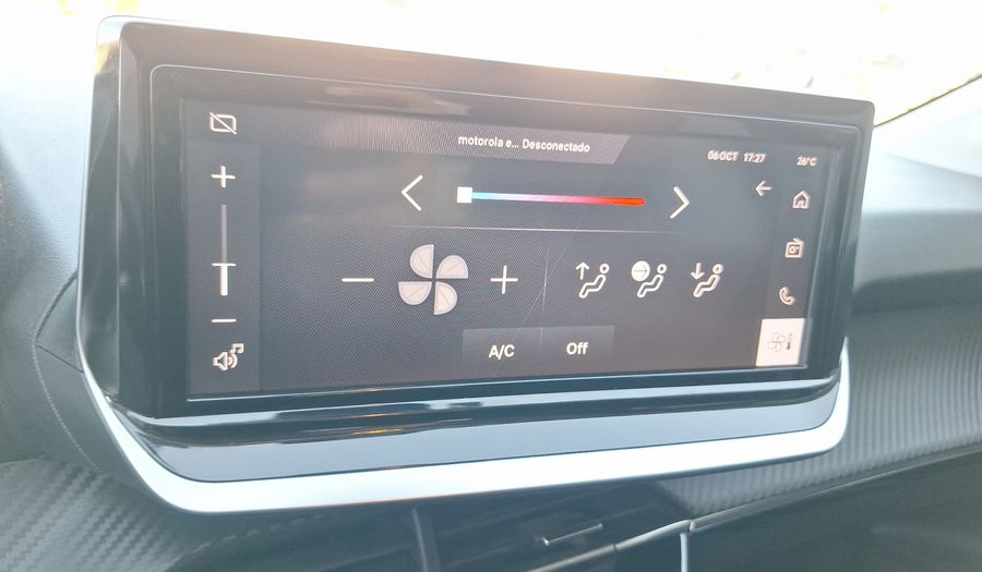 Peugeot 208 1.2 PURETECH 75 HP STYLE Hatchback 2024