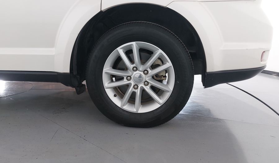 Dodge Journey 2.4 SXT+ 5 PASAJEROS Suv 2015
