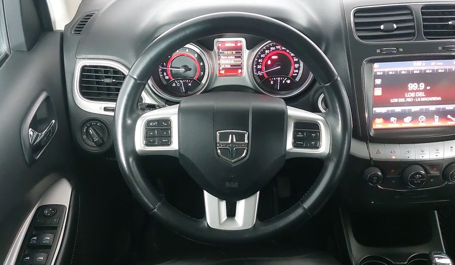 Dodge Journey 2.4 SXT+ 5 PASAJEROS Suv 2015