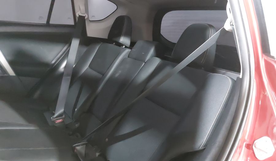 Toyota Rav4 2.5 XLE AT Suv 2013