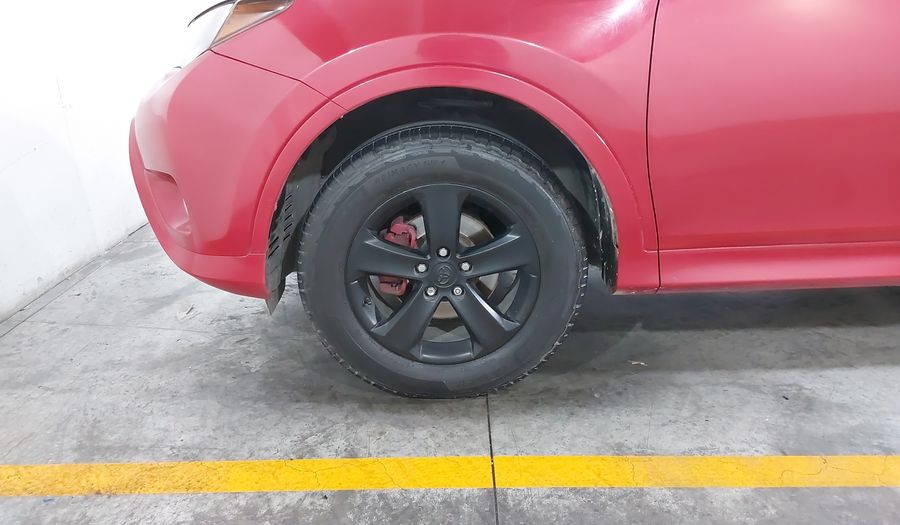 Toyota Rav4 2.5 XLE AT Suv 2013