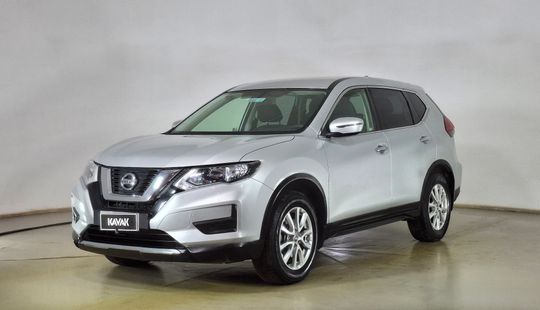 Nissan • X-Trail