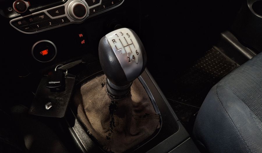 Renault Koleos 2.5 EXPRESSION 4X2 Suv 2011