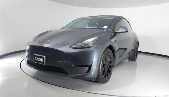 Tesla • Model Y