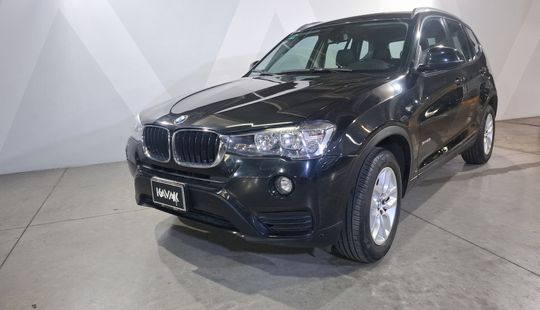 2017 • 82,000 km • Automático