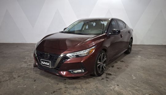 Nissan • Sentra