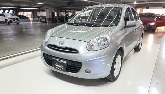 Nissan • March