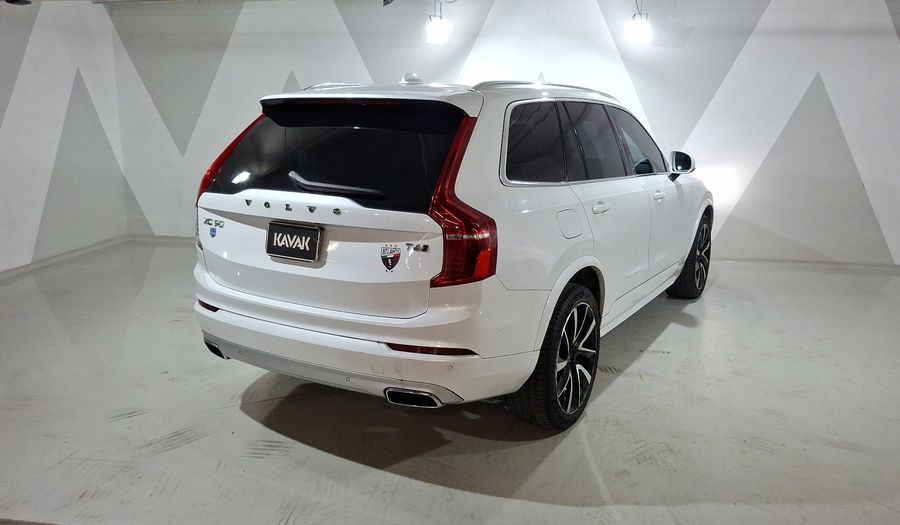 Volvo Xc90 2.0 T6 MOMENTUM AUTO AWD Suv 2021