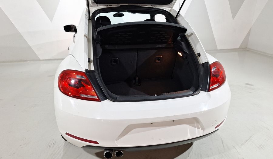 Volkswagen Beetle 2.5 TIPTRONIC Hatchback 2014
