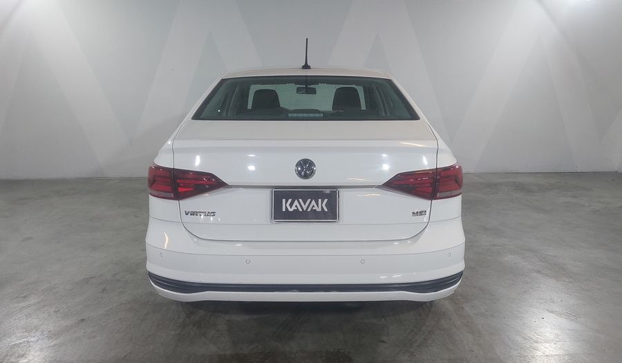 Volkswagen Virtus 1.6 COMFORTLINE AUTO Sedan 2022