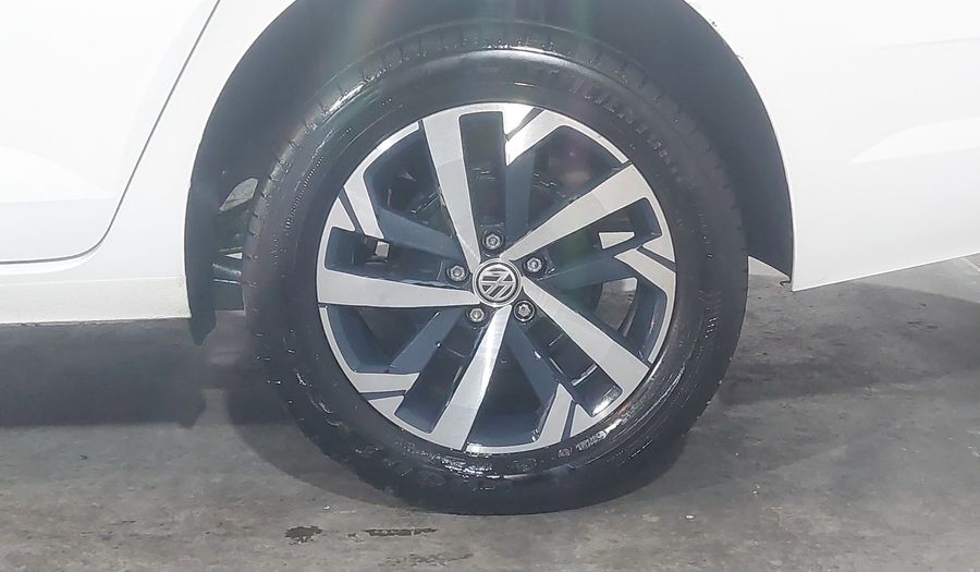 Volkswagen Virtus 1.6 COMFORTLINE AUTO Sedan 2022