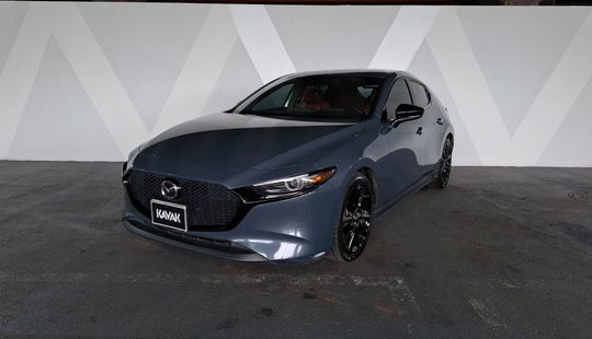 Mazda • Mazda 3