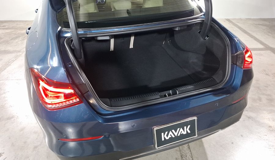 Mercedes Benz Clase Cla 1.3 CLA 200 PROGRESSIVE DCT Coupe 2021