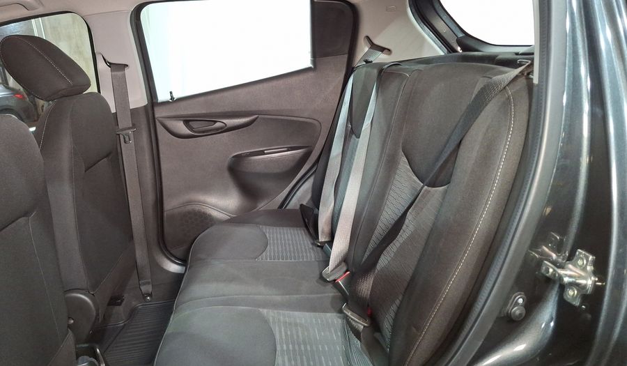 Chevrolet Spark 1.4 LT F AUTO Hatchback 2018