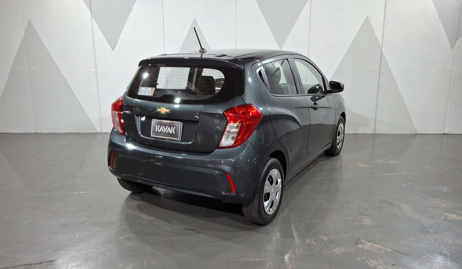Chevrolet Spark 1.4 LT F AUTO Hatchback 2018