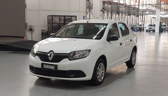 Renault • Logan
