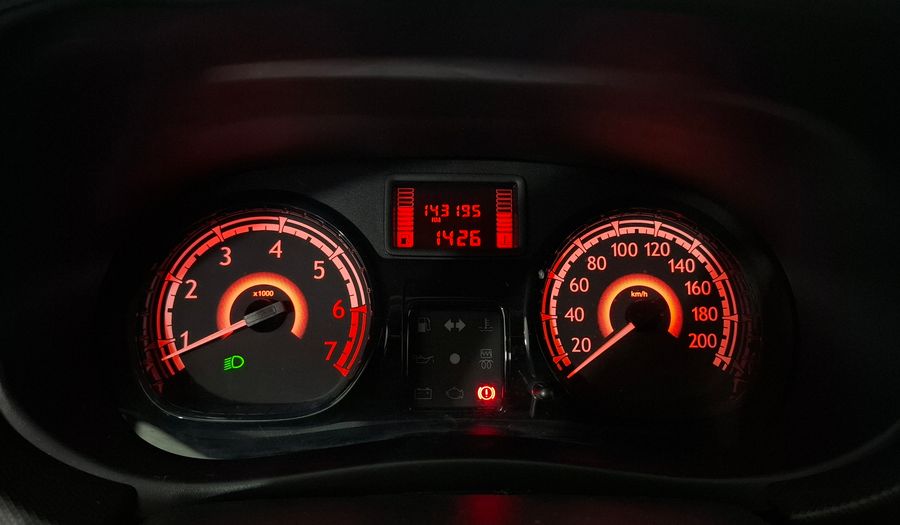 Renault Sandero 1.6 8V AUTHENTIQUE PACK I Hatchback 2014