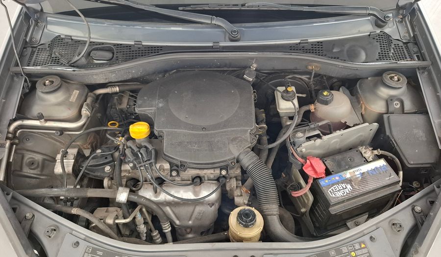 Renault Sandero 1.6 8V AUTHENTIQUE PACK I Hatchback 2014