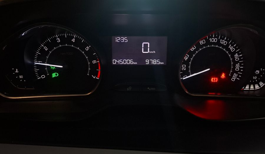 Peugeot 208 1.5 ALLURE TOUCHSCREEN Hatchback 2016
