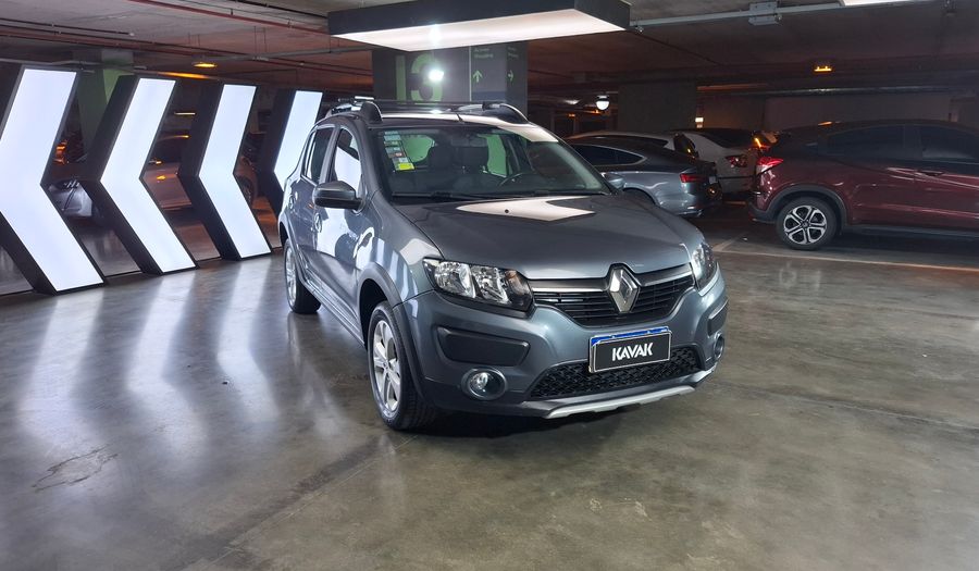 Renault Sandero Stepway 1.6 STEPWAY DYNAMIQUE Hatchback 2017