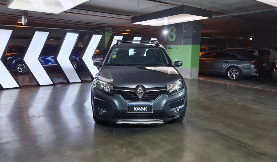 Renault Sandero Stepway 1.6 STEPWAY DYNAMIQUE Hatchback 2017