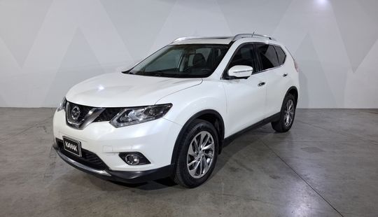 Nissan • X-Trail
