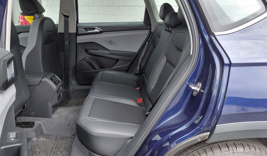 Volkswagen Taos 1.4 250 TSI COMFORTLINE AUTO MY24 Suv 2025