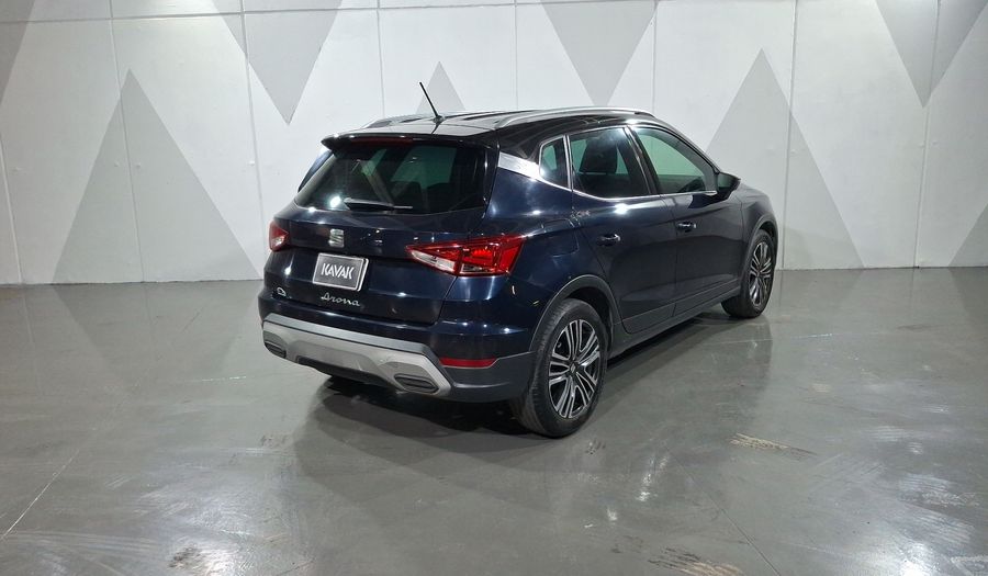 Seat Arona 1.6 XPERIENCE AUTO Suv 2022