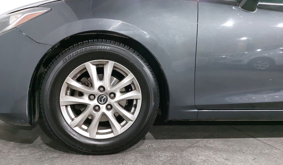 Mazda 3 2.0 SEDAN I TOURING TM Sedan 2015