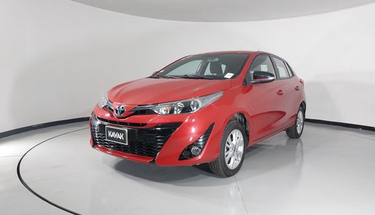 Toyota • Yaris